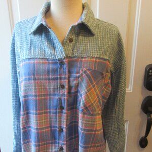 Soft blue plaid a. peach flannel shirt jacket shacket size S